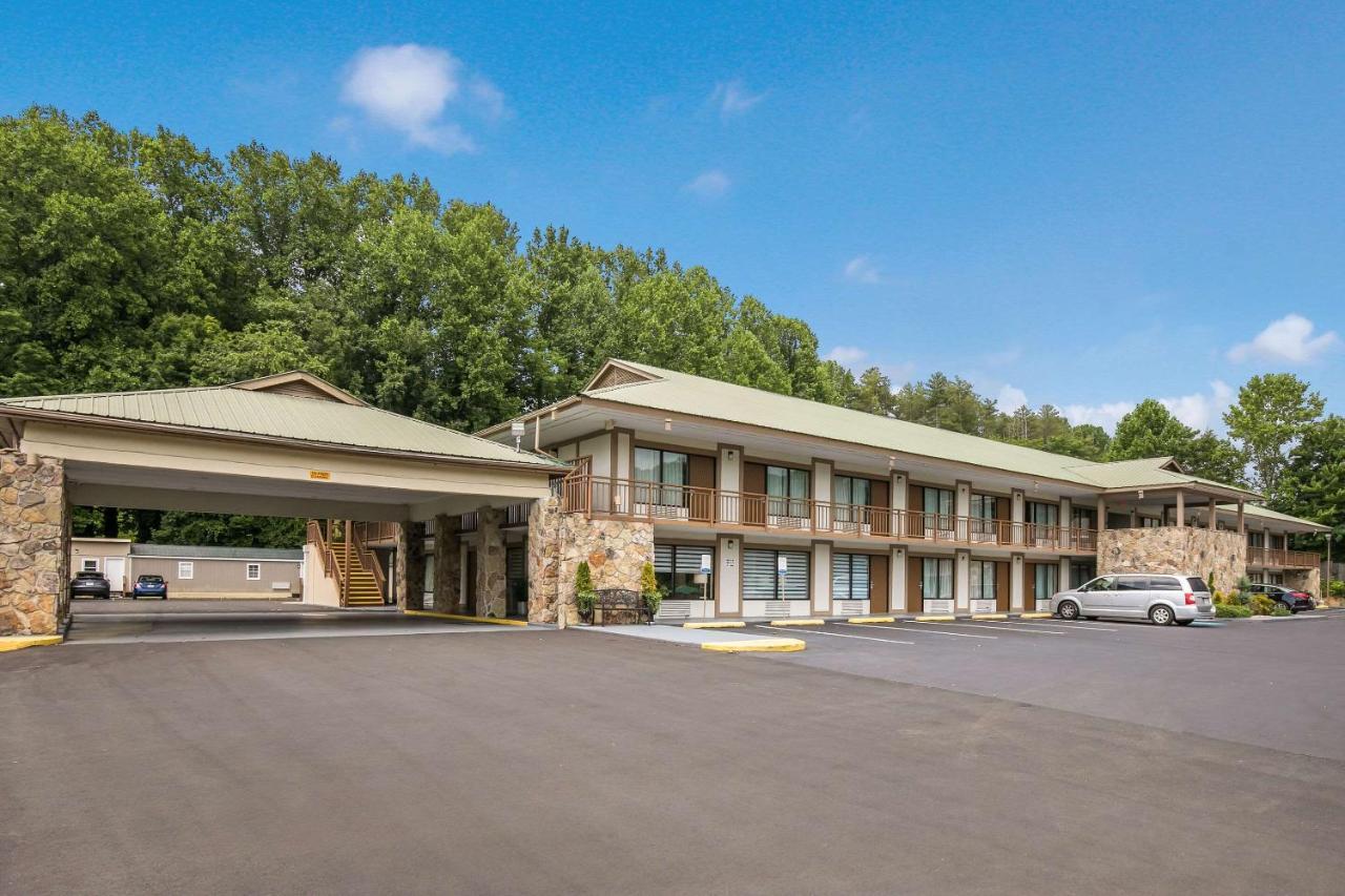 Quality Inn & Suites Mt Chalet Клейтон Екстер'єр фото