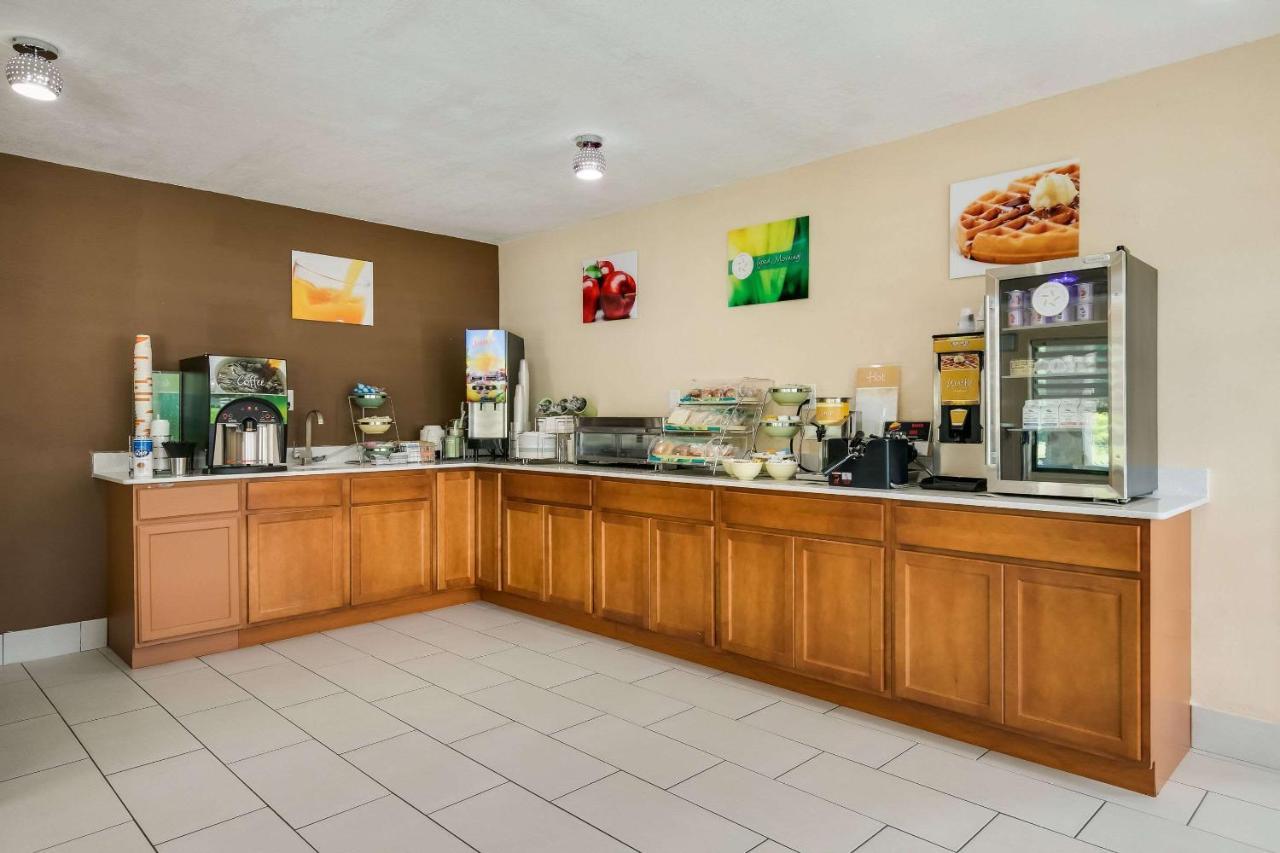 Quality Inn & Suites Mt Chalet Клейтон Екстер'єр фото