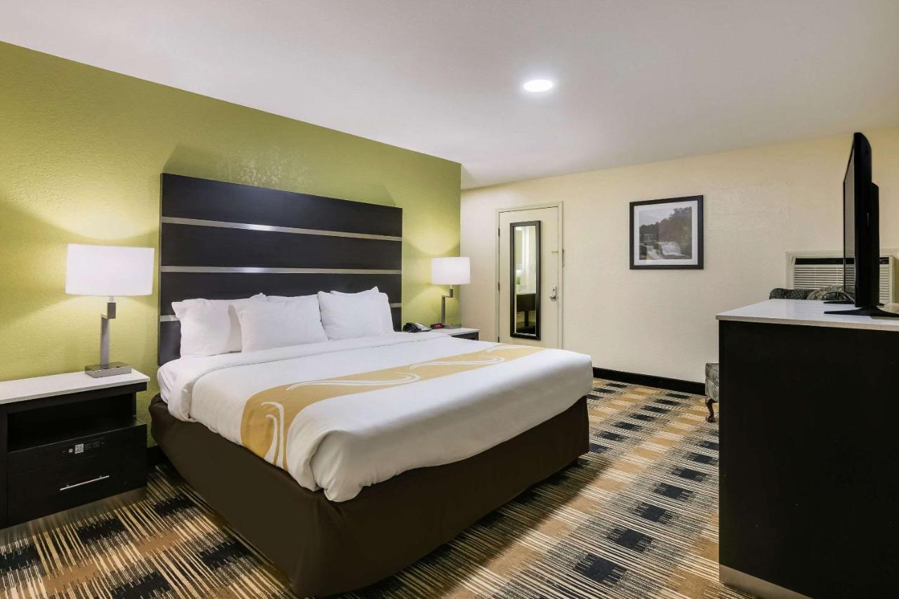 Quality Inn & Suites Mt Chalet Клейтон Екстер'єр фото